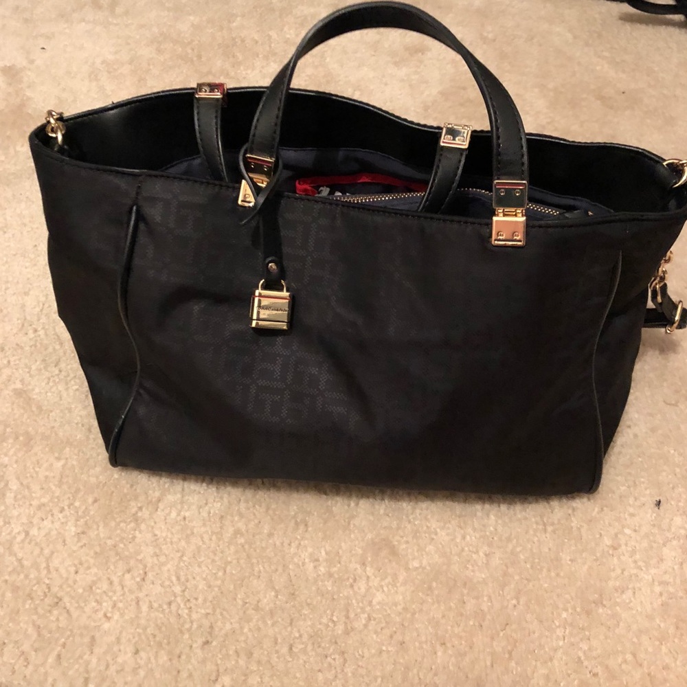❤️Large Black Tommy Hilfiger Purse